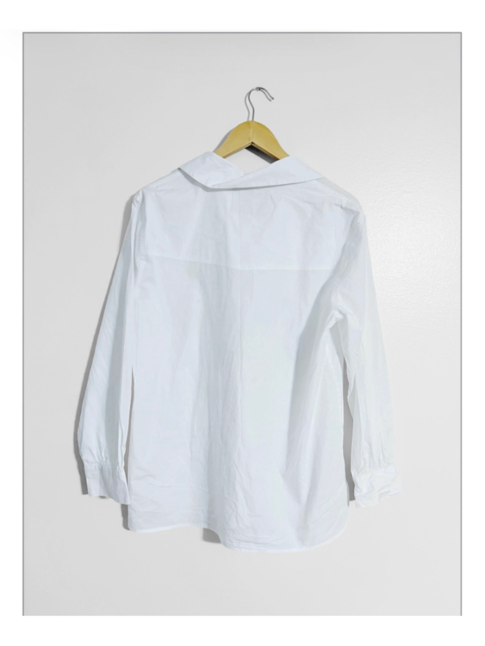 Karl Lagerfeld Button Down Medium Graphic Print Shirt - Picture 2 of 3